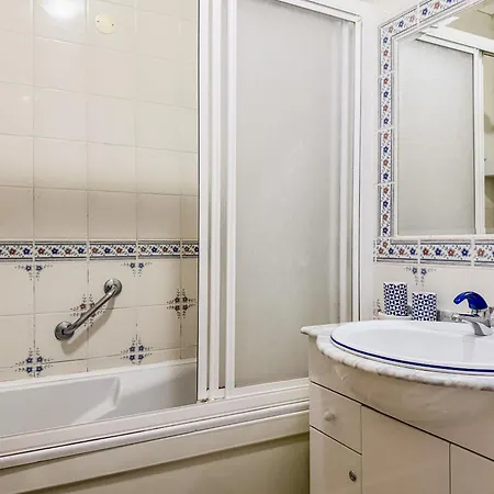 아파트 #357 Sea View Escape In W Pool *